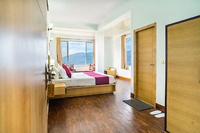 Hotel Blue Poppy