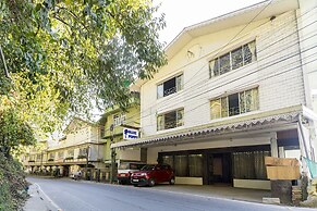Hotel Blue Poppy