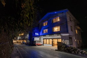 Hotel Blue Poppy