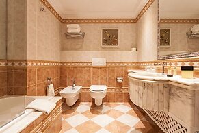Pine Cliffs Suites