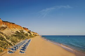 Pine Cliffs Suites