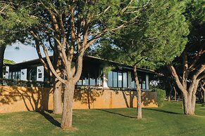 Pine Cliffs Suites