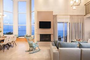 Niki's Villa - Luxury Seaview Villa!