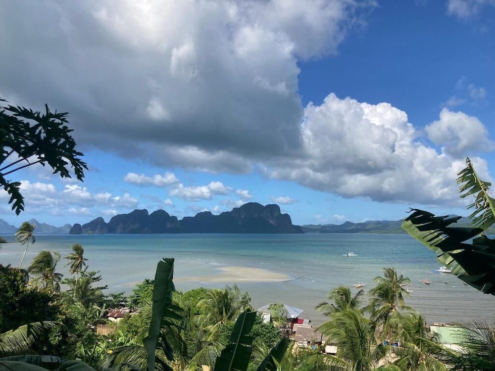 Bebeladan El Nido Bayview