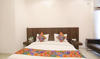 FabHotel Aerosky Inn