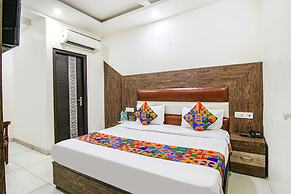 Fabhotel La Vista