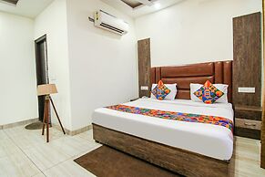 Fabhotel La Vista