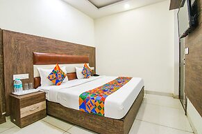 Fabhotel La Vista