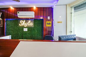 Fabhotel Skyla