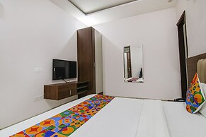 Fabhotel Skyla