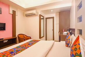 Fabhotel Emerald