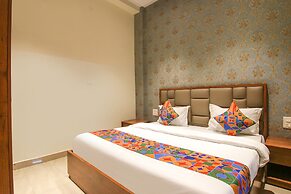 Fabhotel K9 Regency