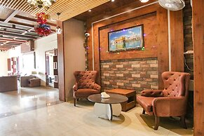 Fabhotel K9 Regency