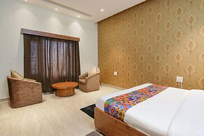 Fabhotel K9 Regency