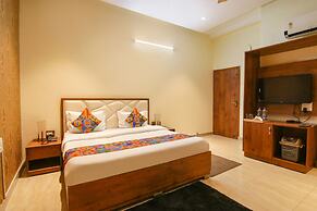 Fabhotel K9 Regency