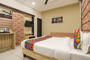 Fabhotel Spring