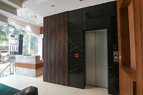 Fabhotel Spring
