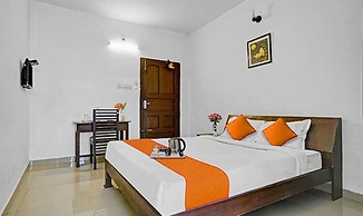 FabHotel Lime Light