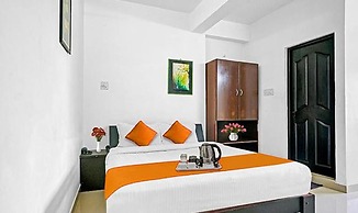 FabHotel Lime Light
