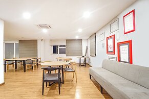 Fabhotel Welcome Inn