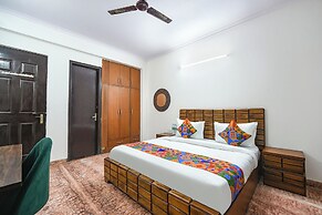 FabHotel Royal Casa
