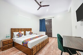 FabHotel Royal Casa