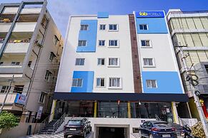 Fabhotel Cozy