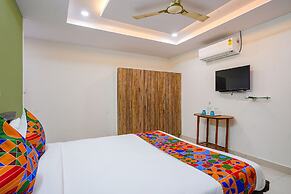Fabhotel Cozy