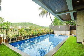 FabHotel Prime PAS Resorts