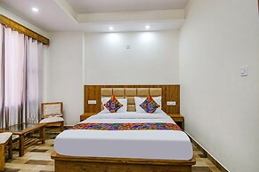 Fabhotel Himalayan Park