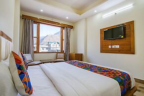 Fabhotel Himalayan Park