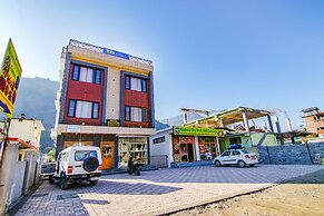 Fabhotel Himalayan Park