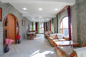 Fabexpress Malti Guest House