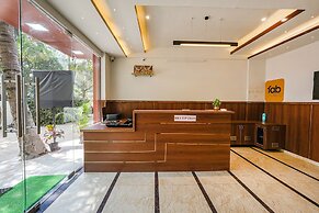 Fabhotel Tree Suites