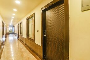 Fabhotel Sky Awadh