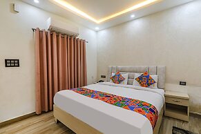 Fabhotel Sky Awadh