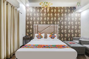 Fabhotel Sky Awadh