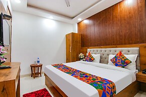 Fabhotel The Glory I