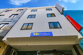 Fabhotel The Glory I