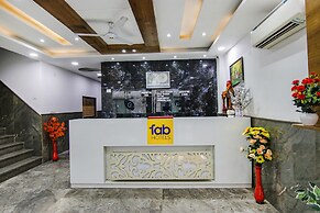 Fabhotel The Glory I