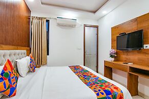 Fabhotel The Glory I