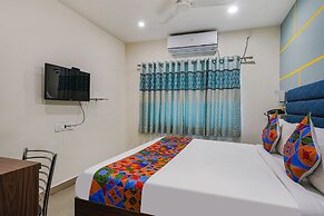 Fabhotel Jkc Grand