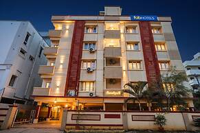 Fabhotel Q Suites