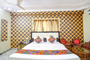 Fabhotel Golden Horizon