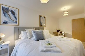 Beautiful 1-bed Apartment in Gloucester