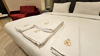 The Külsümz Hotel