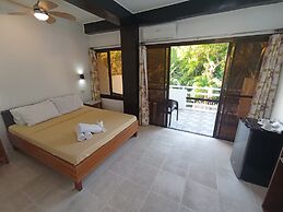 Jalyn's Resort & Restaurant