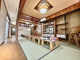 Hotel Ishigaki & Chikonkiya