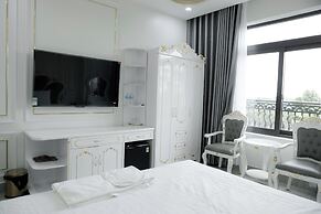 TAN HANH HOTEL