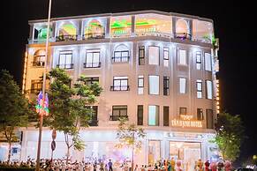 TAN HANH HOTEL